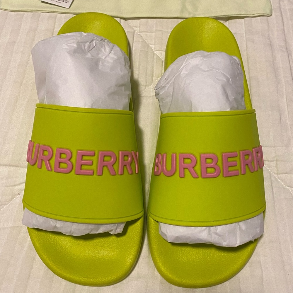 Burberry Furley slides